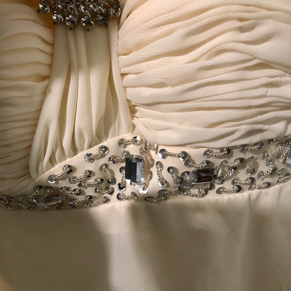 Party Dress - Picture 3 of 3